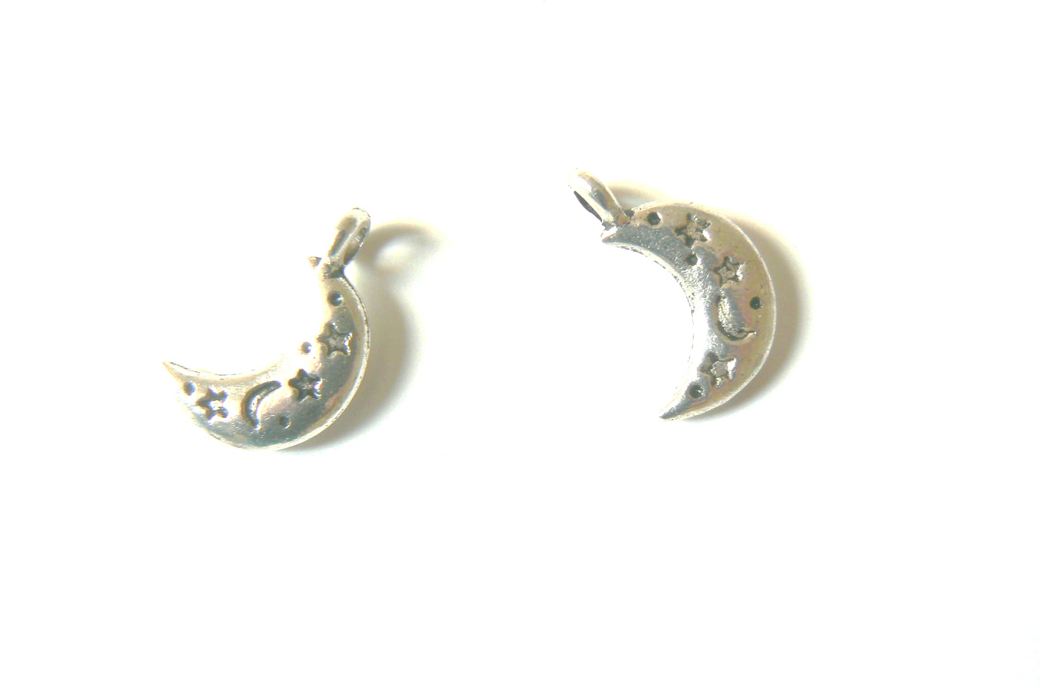 3 Breloques charms lune 16 x 6 mm en métal couleur argent