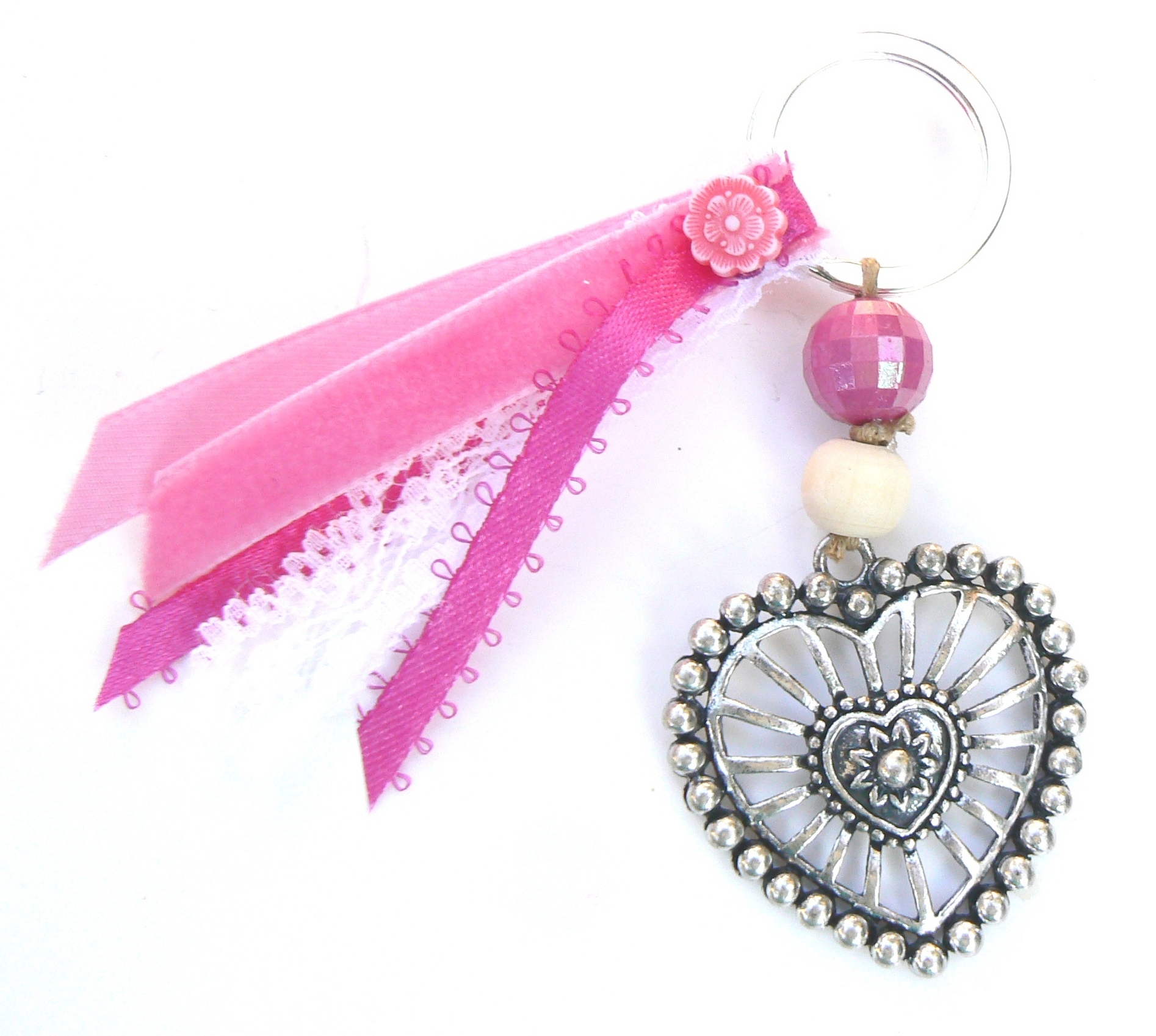 Kit porte-clés cœur avec rubans roses